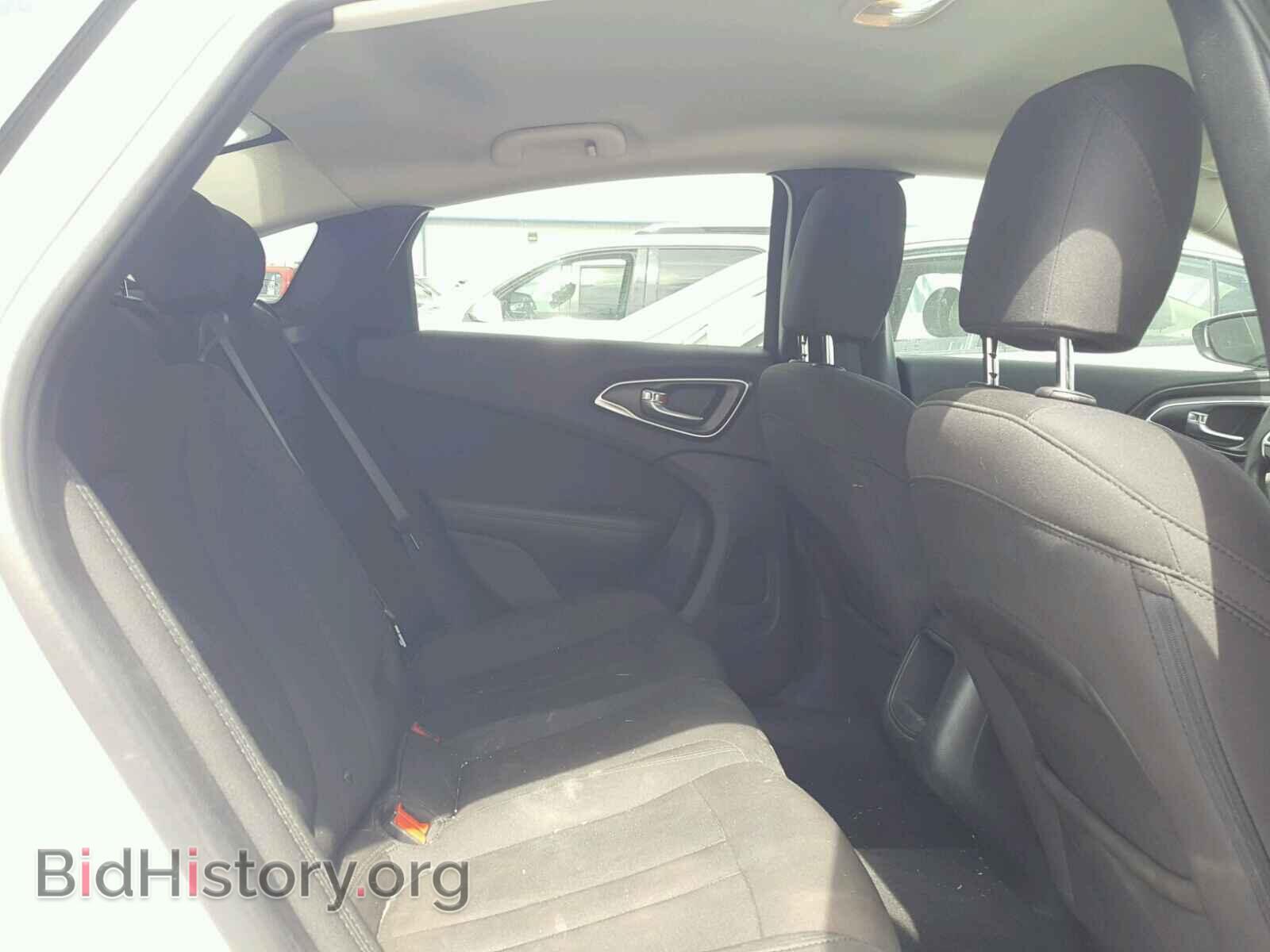 2016 CHRYSLER 200 - VIN: 1C3CCCAB3GN167461 - Фото 6