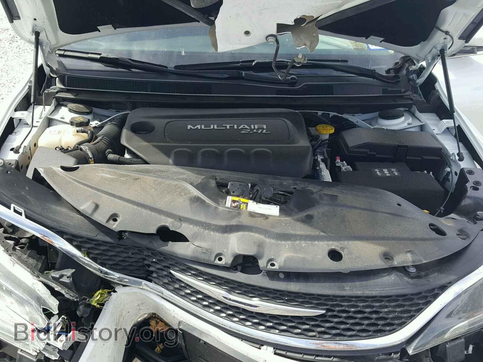 2016 CHRYSLER 200 - VIN: 1C3CCCAB3GN167461 - Фото 7
