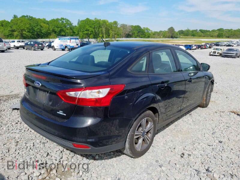 2014 Ford FOCUS (VIN 1FADP3F25EL353384) — photo 4 of 10