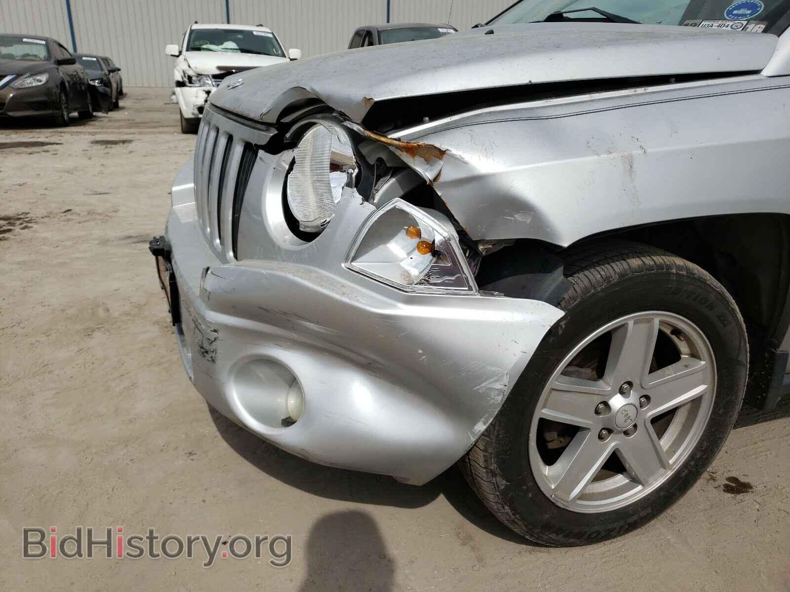 2007 JEEP COMPASS - VIN: 1J8FT47W37D171534 - Фото 9