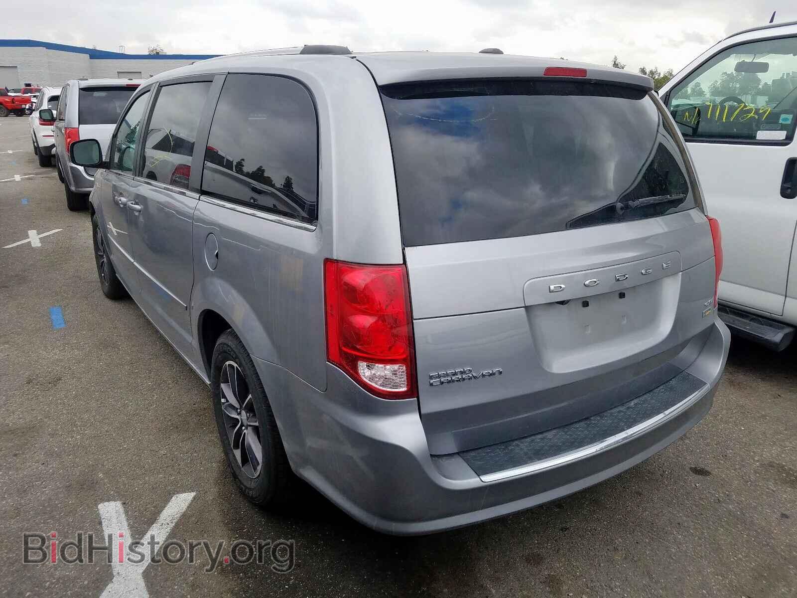 2017 DODGE CARAVAN - VIN: 2C4RDGCG2HR863378 - Фото 3