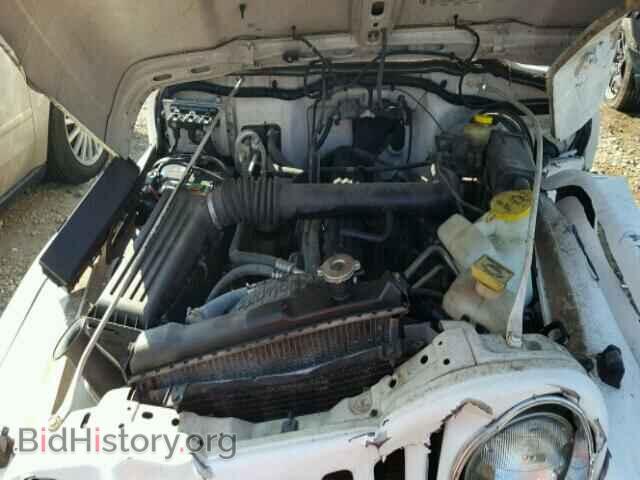 2000 JEEP WRANGLER - VIN: 1J4FA59S3YP739191 - Фото 7