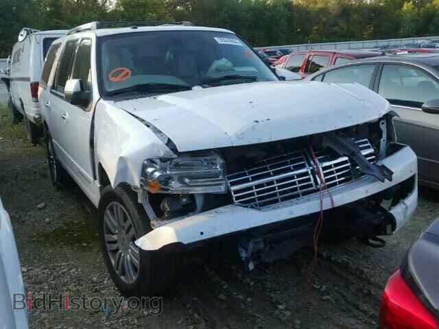 Photo 5LMJJ2J56AEJ03413 - LINCOLN NAVIGATOR 2010