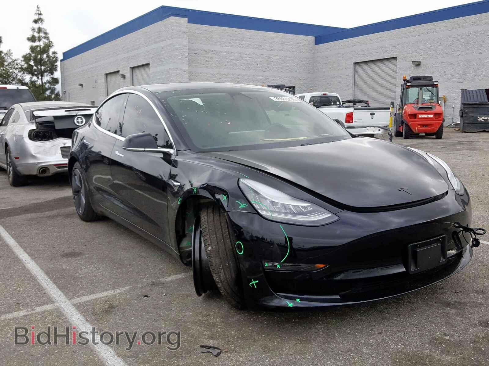 Photo 5YJ3E1EA8KF399704 - TESLA MODEL 3 2019