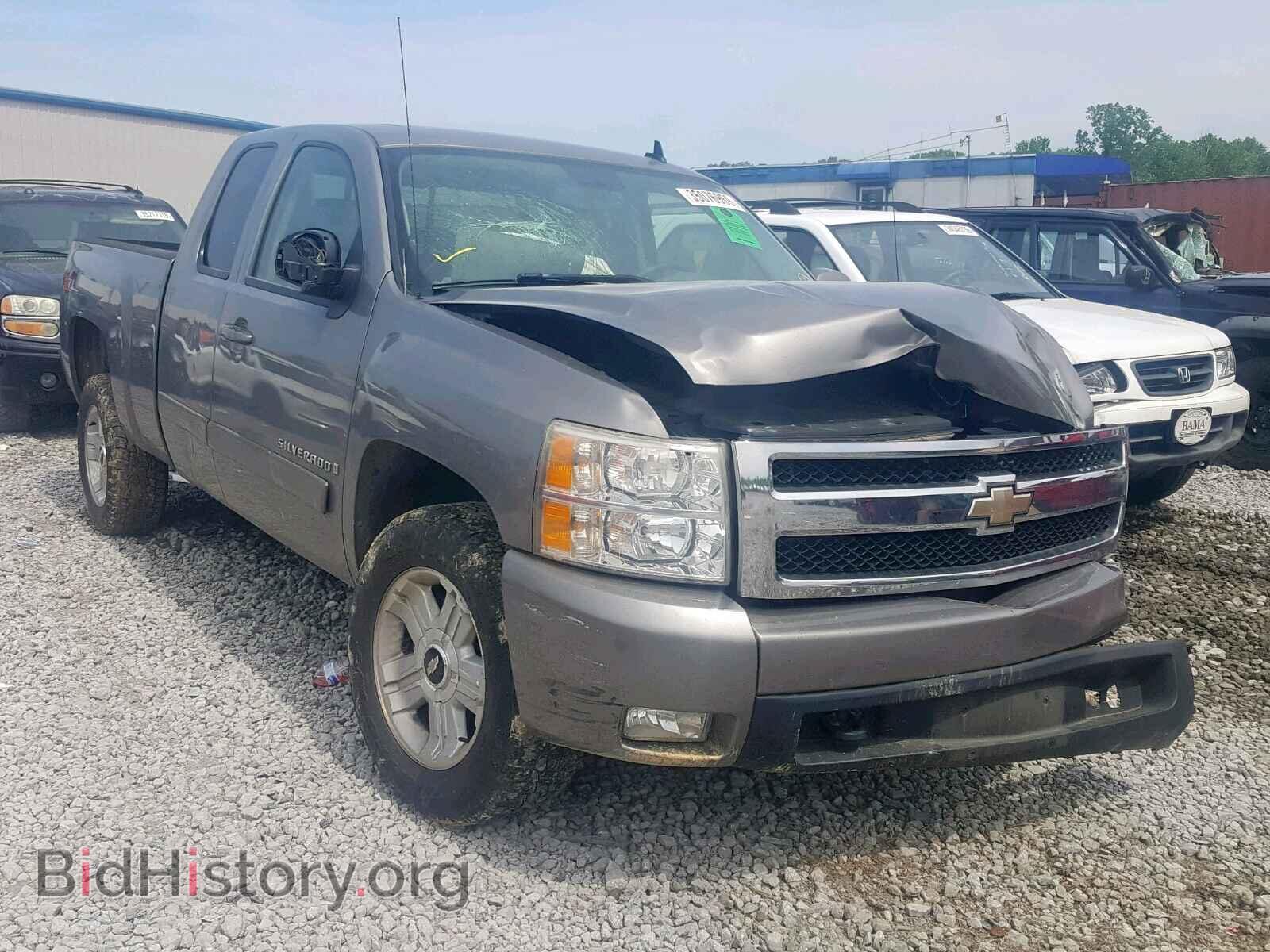 Photo 1GCEC19057Z524305 - CHEVROLET SILVERADO 2007