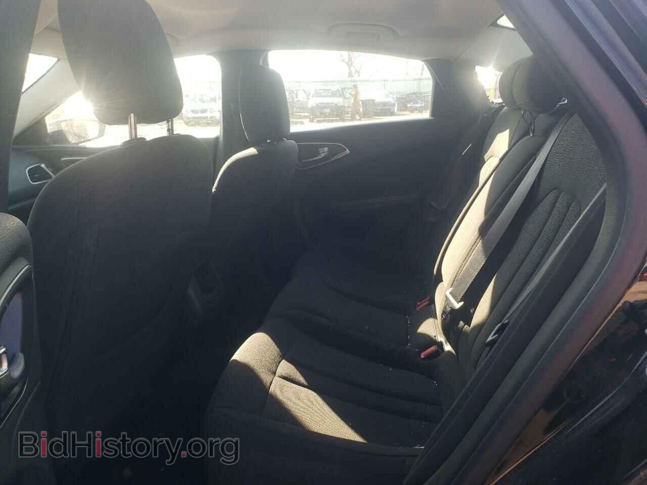 2015 CHRYSLER 200 - VIN: 1C3CCCAB5FN500855 - Фото 6