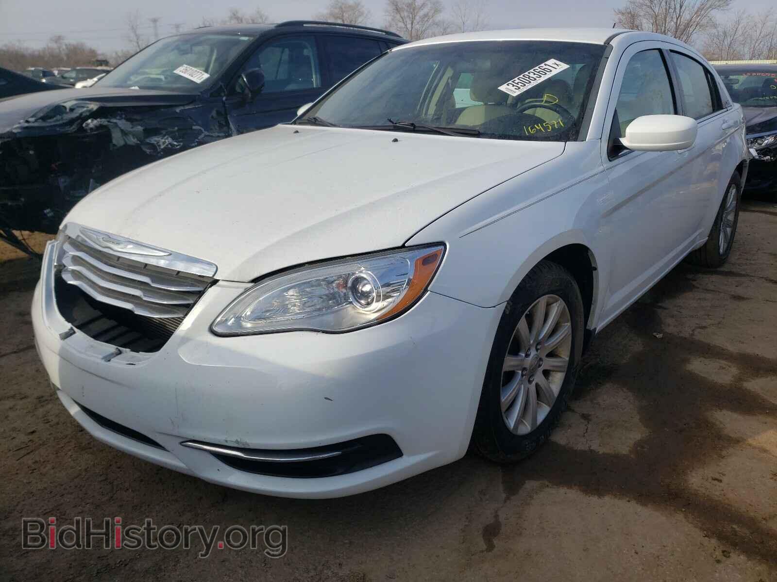 2012 CHRYSLER 200 - VIN: 1C3CCBBG8CN164571 - Фото 2