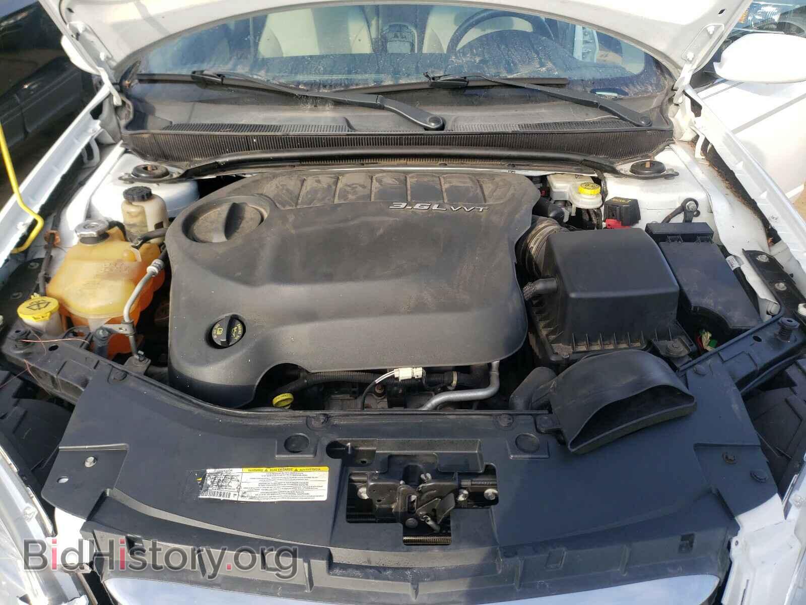 2012 CHRYSLER 200 - VIN: 1C3CCBBG8CN164571 - Фото 7