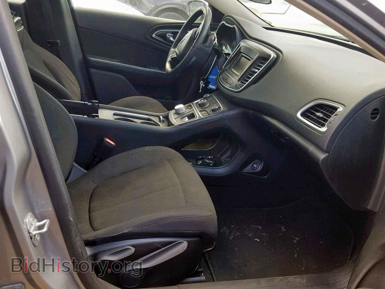 2016 CHRYSLER 200 - VIN: 1C3CCCAB3GN136193 - Фото 5