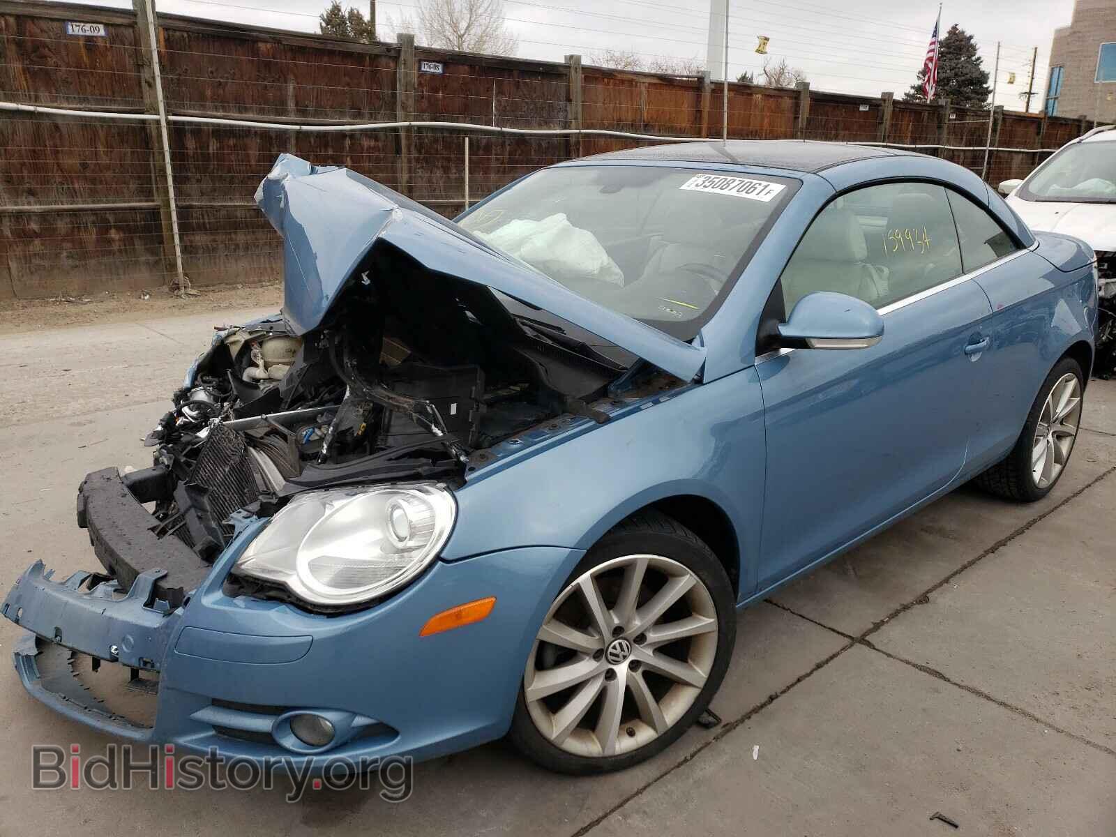 2007 VOLKSWAGEN EOS - VIN: WVWCA71F57V050962 - Фото 2
