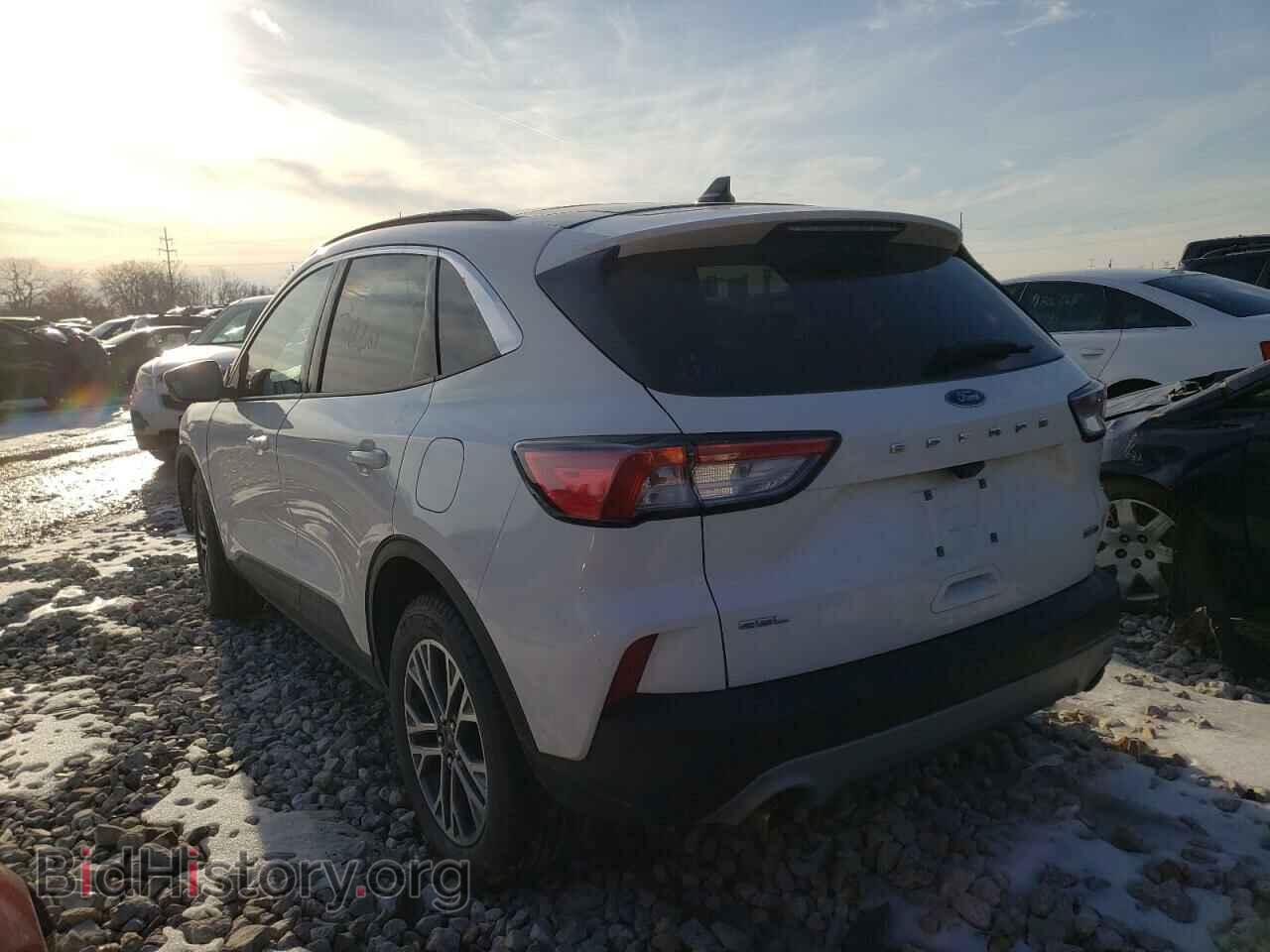 2020 FORD ESCAPE - VIN: 1FMCU9H63LUA73614 - Фото 3