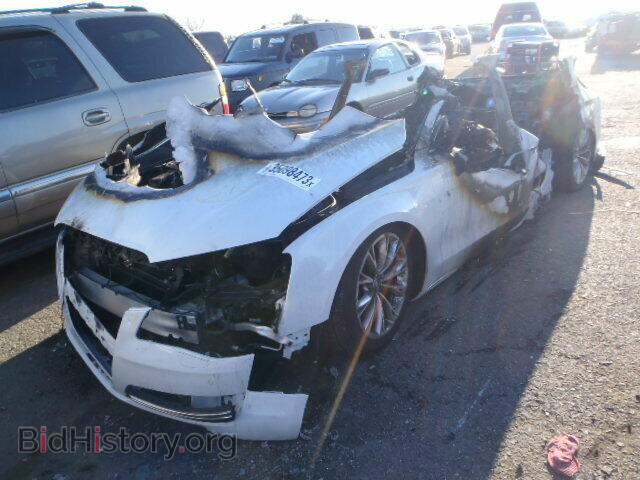 2012 AUDI A8 - VIN: WAURVAFD8CN014712 - Фото 2