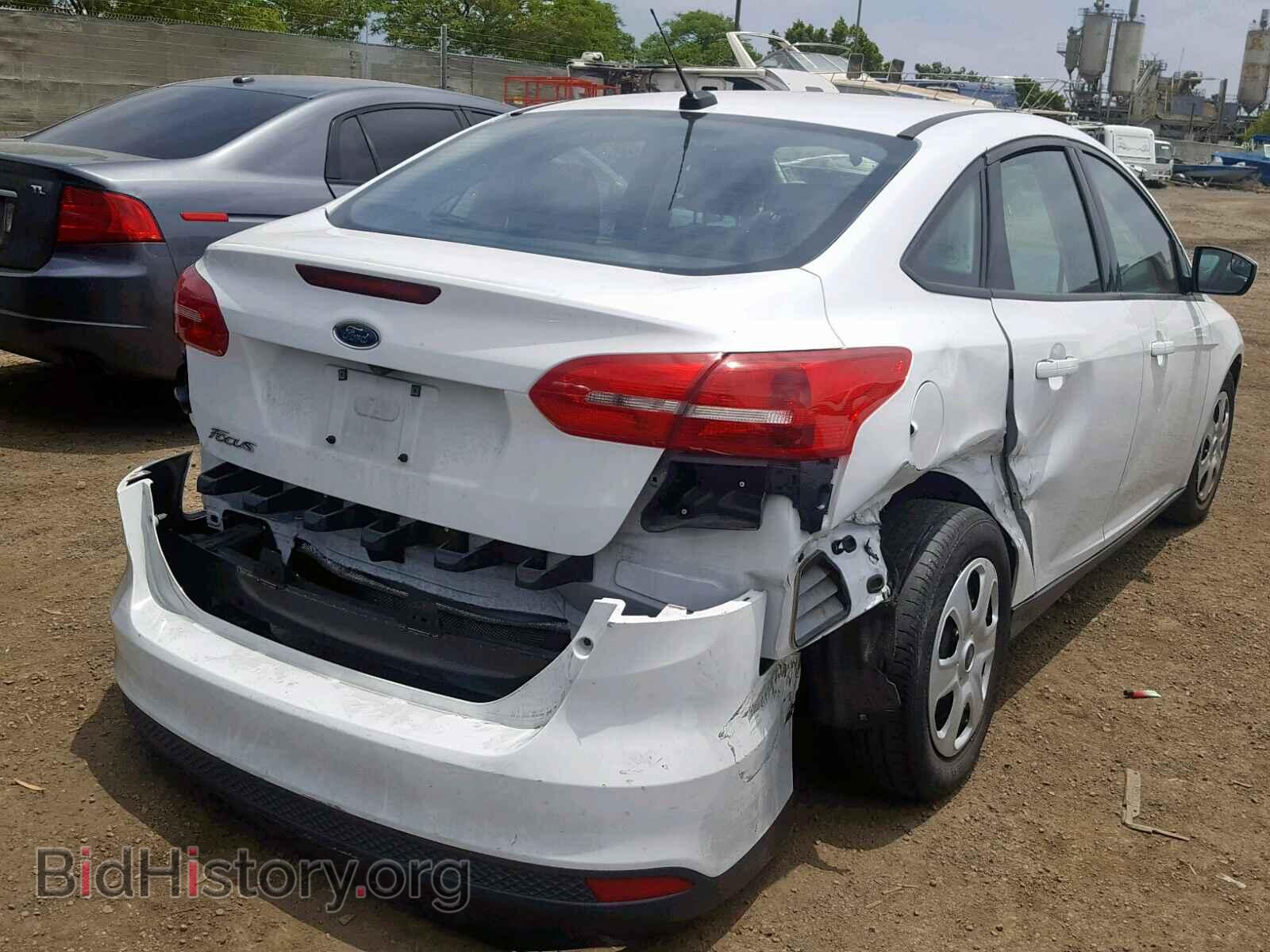 2015 FORD FOCUS - VIN: 1FADP3E25FL358099 - Photo 4