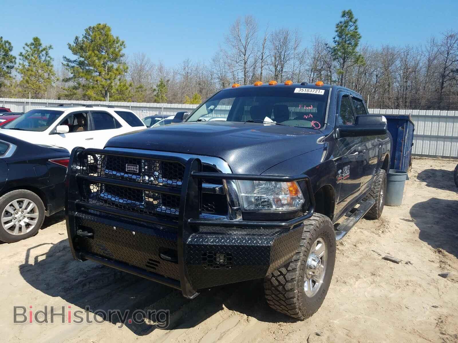 2014 RAM 2500 - VIN: 3C6UR5CL0EG266817 - Фото 2