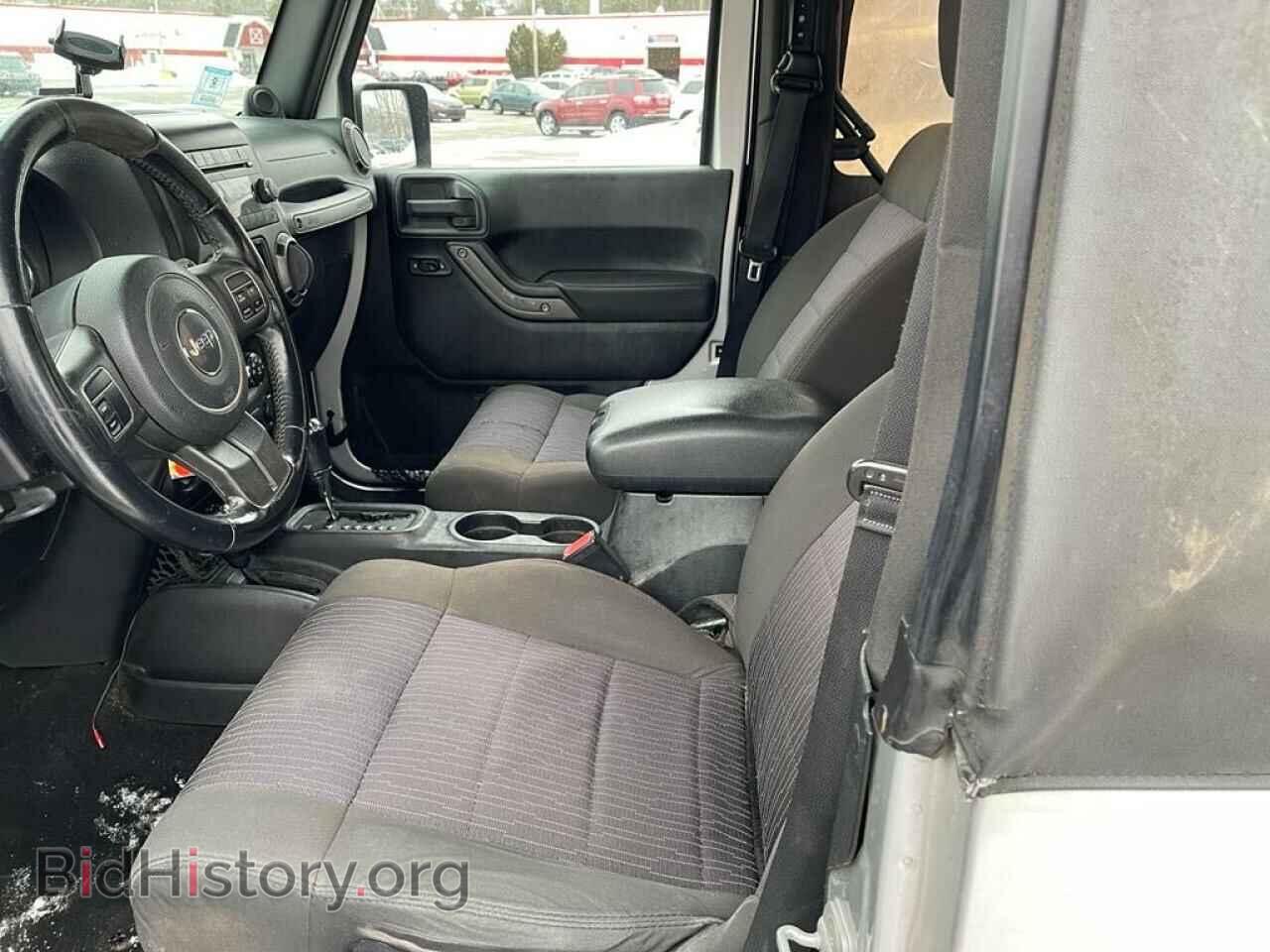 2011 JEEP WRANGLER - VIN: 1J4AA2D13BL610972 - Фото 9