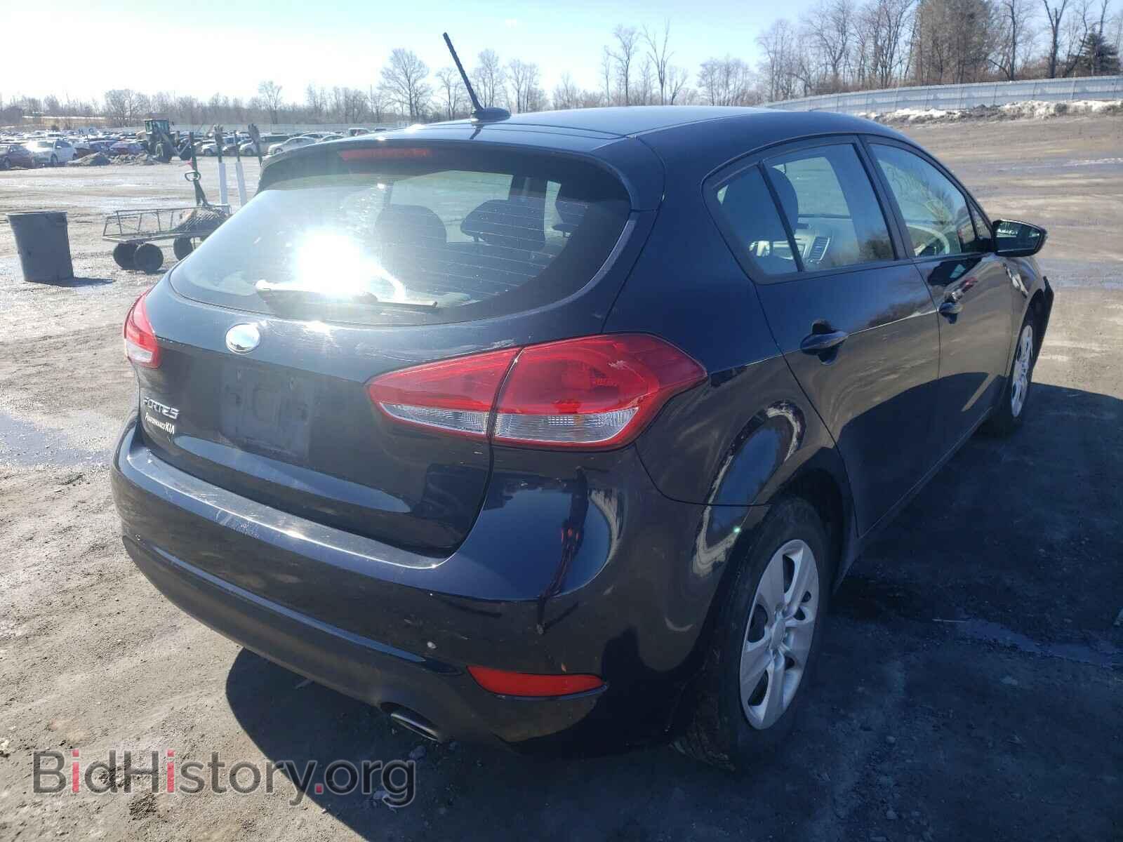 2017 KIA FORTE - VIN: KNAFK5A85H5677823 - Фото 4