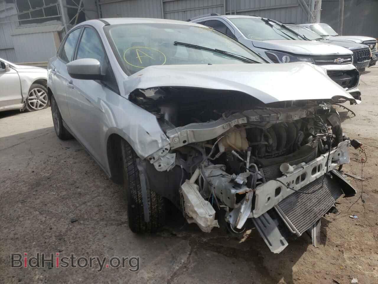 Photo 1FAHP3F22CL269375 - FORD FOCUS 2012