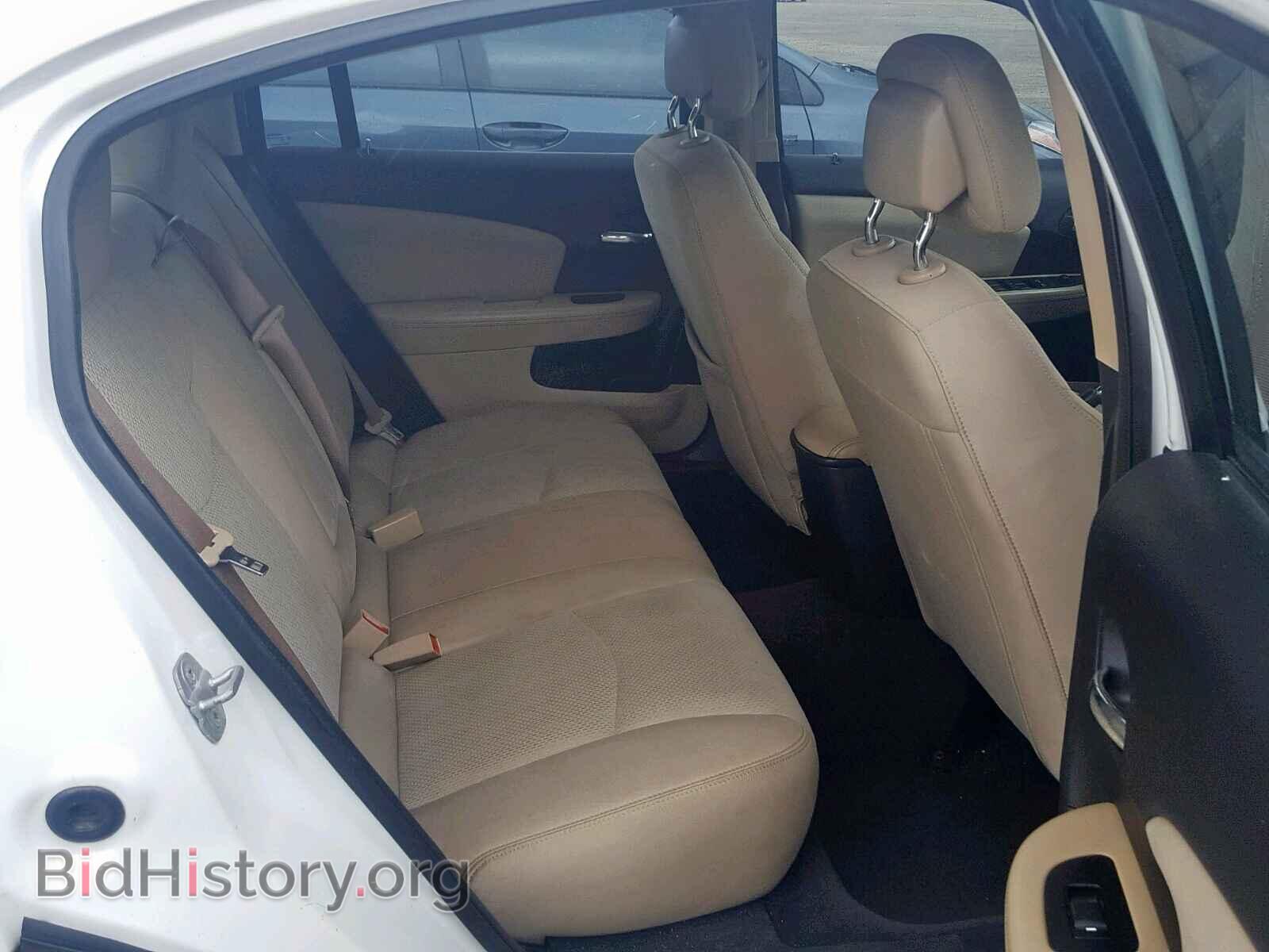 2013 CHRYSLER 200 - VIN: 1C3CCBAB5DN691782 - Photo 6