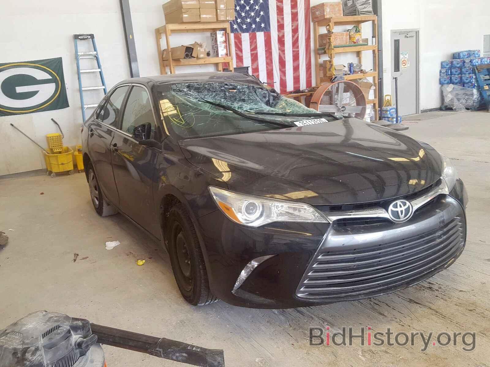 Photo 4T4BF1FK3FR495903 - TOYOTA CAMRY 2015