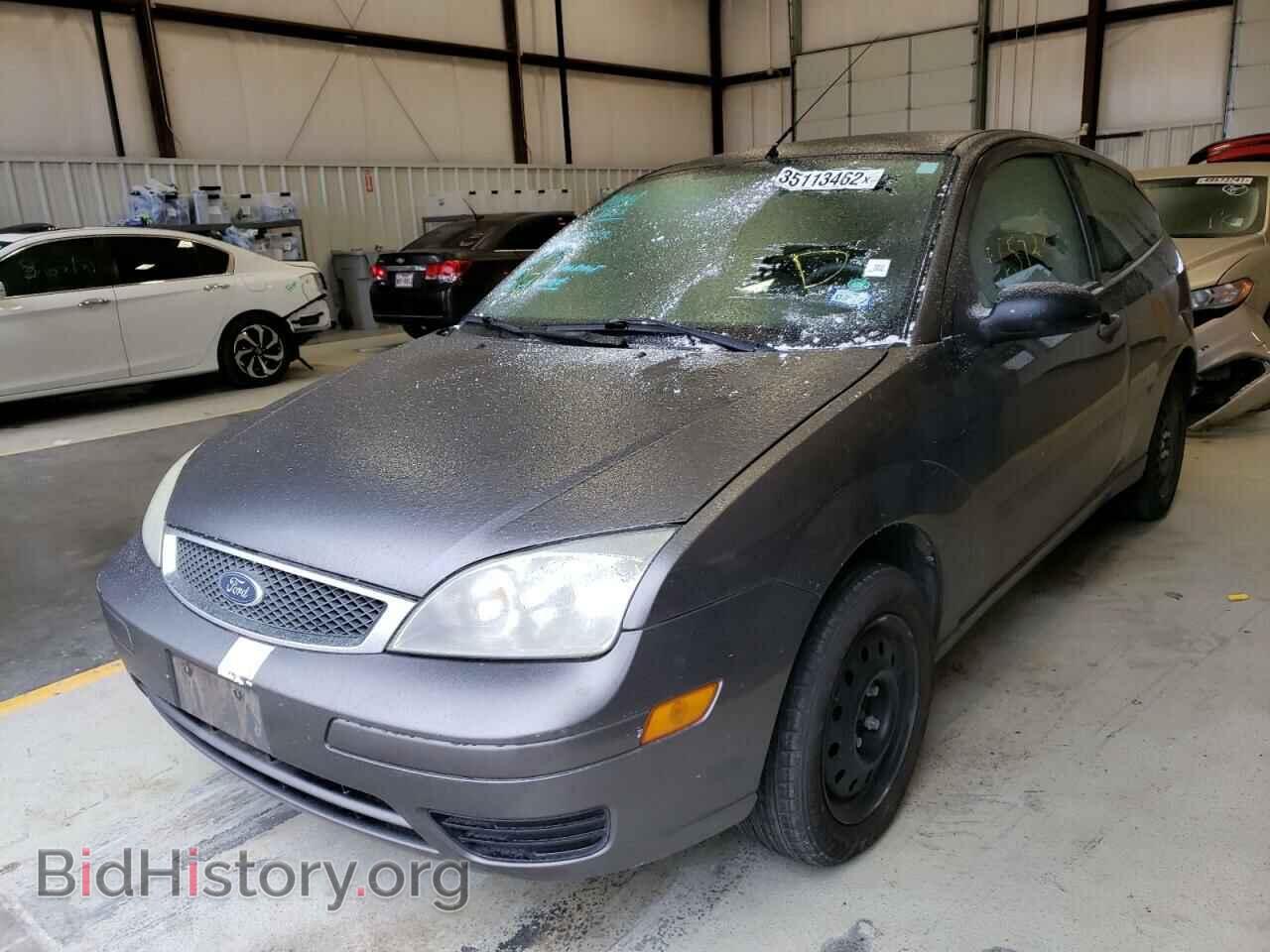 2007 FORD FOCUS - VIN: 1FAFP31N37W221123 - Фото 2