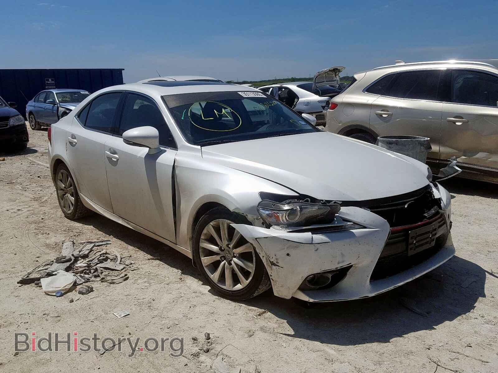 Photo JTHBF1D28F5082630 - LEXUS IS 2015