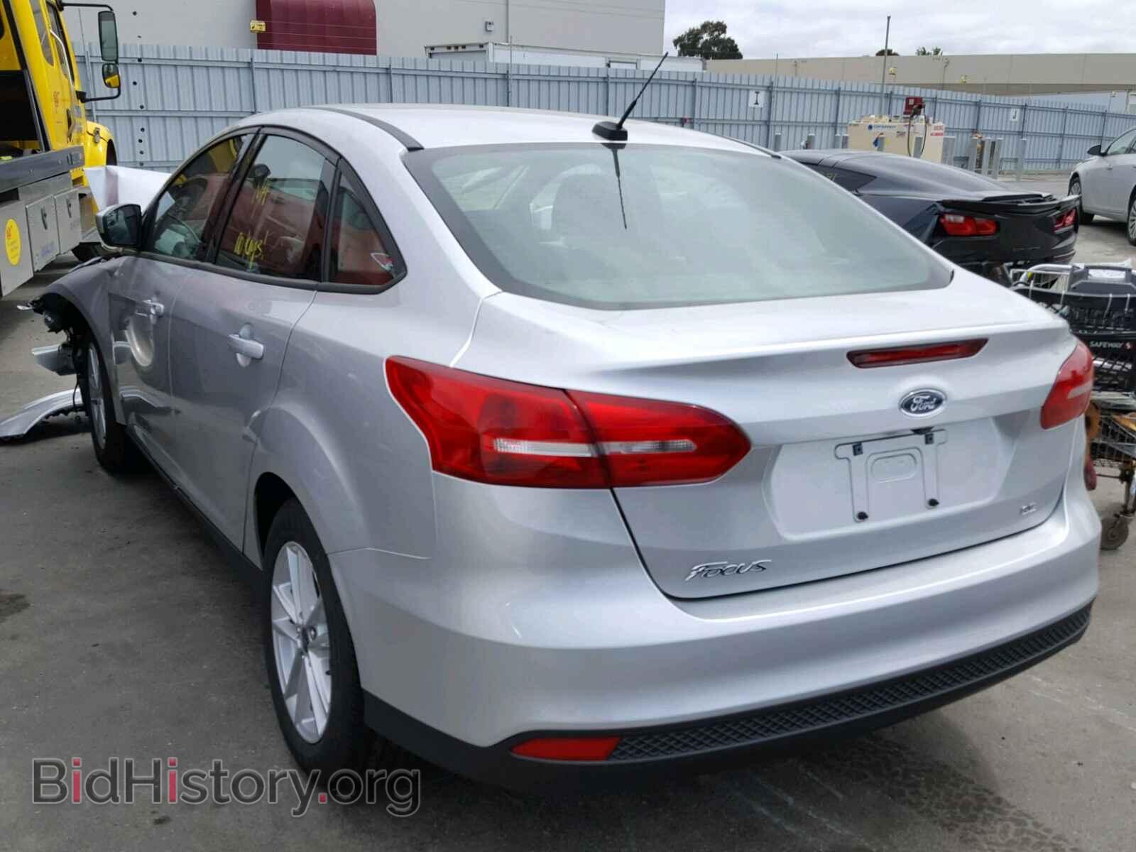 2018 FORD FOCUS - VIN: 1FADP3F28JL324326 - Фото 3