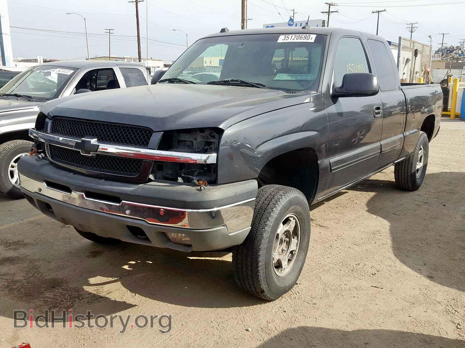 2005 CHEVROLET SILVERADO - VIN: 2GCEC19T451210600 - Photo 2