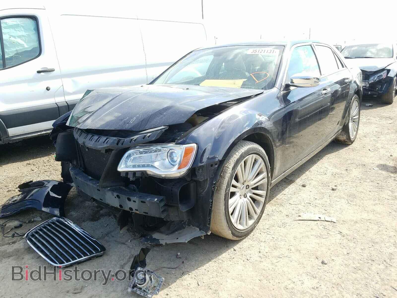 2011 CHRYSLER 300 - VIN: 2C3CA6CT0BH509527 - Фото 2