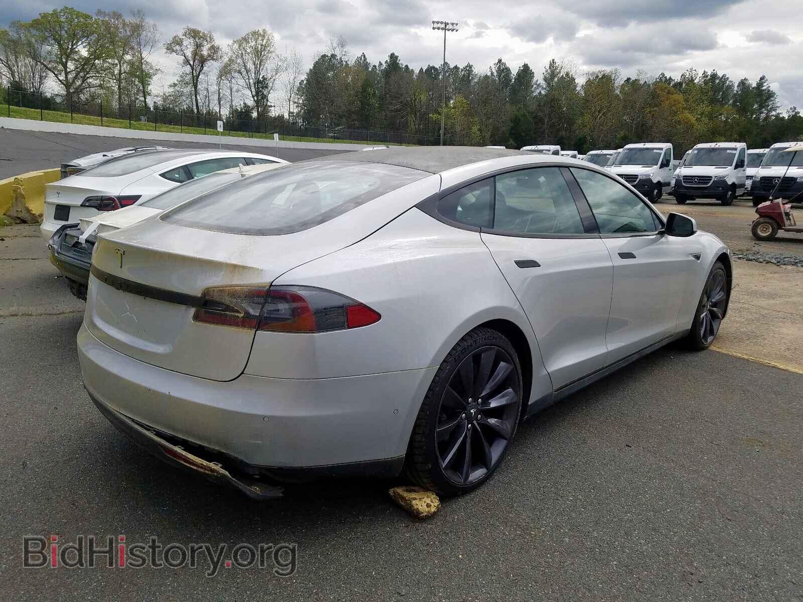2015 TESLA MODEL S - VIN: 5YJSA1E26FF115704 - Фото 4