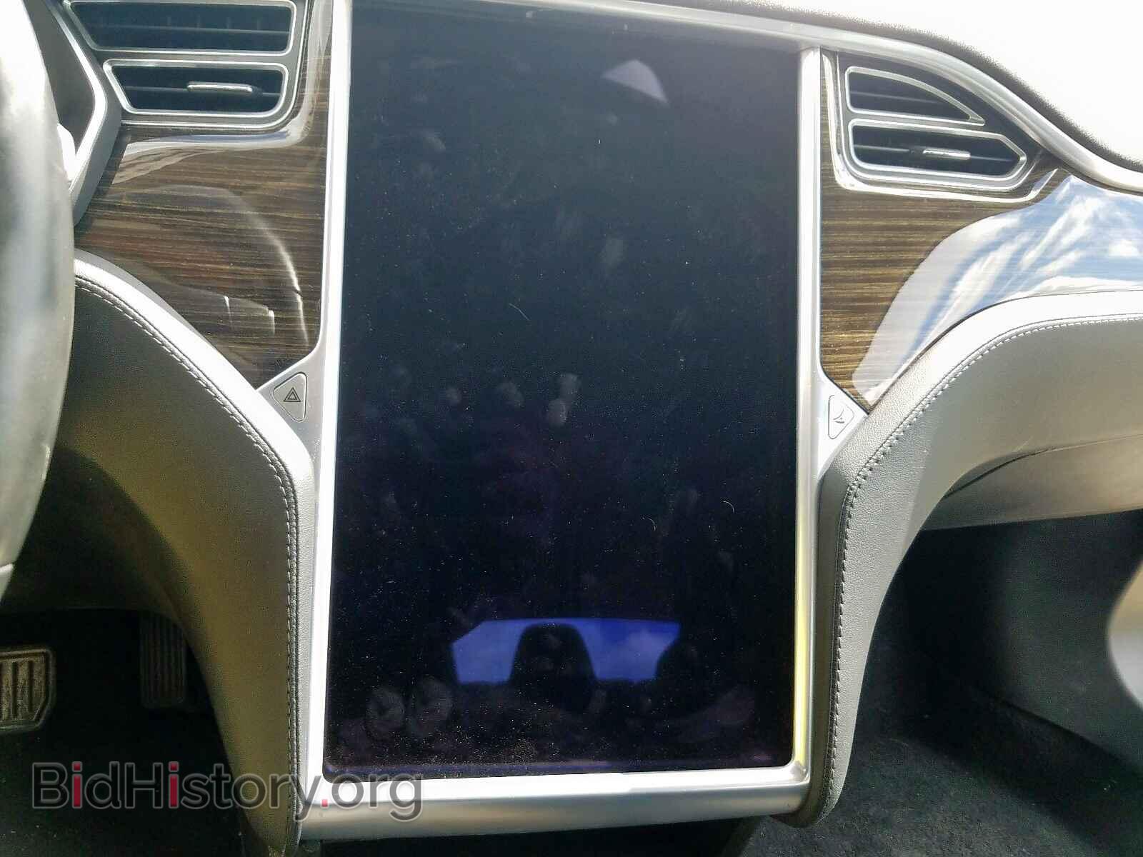 2015 TESLA MODEL S - VIN: 5YJSA1E26FF115704 - Фото 8