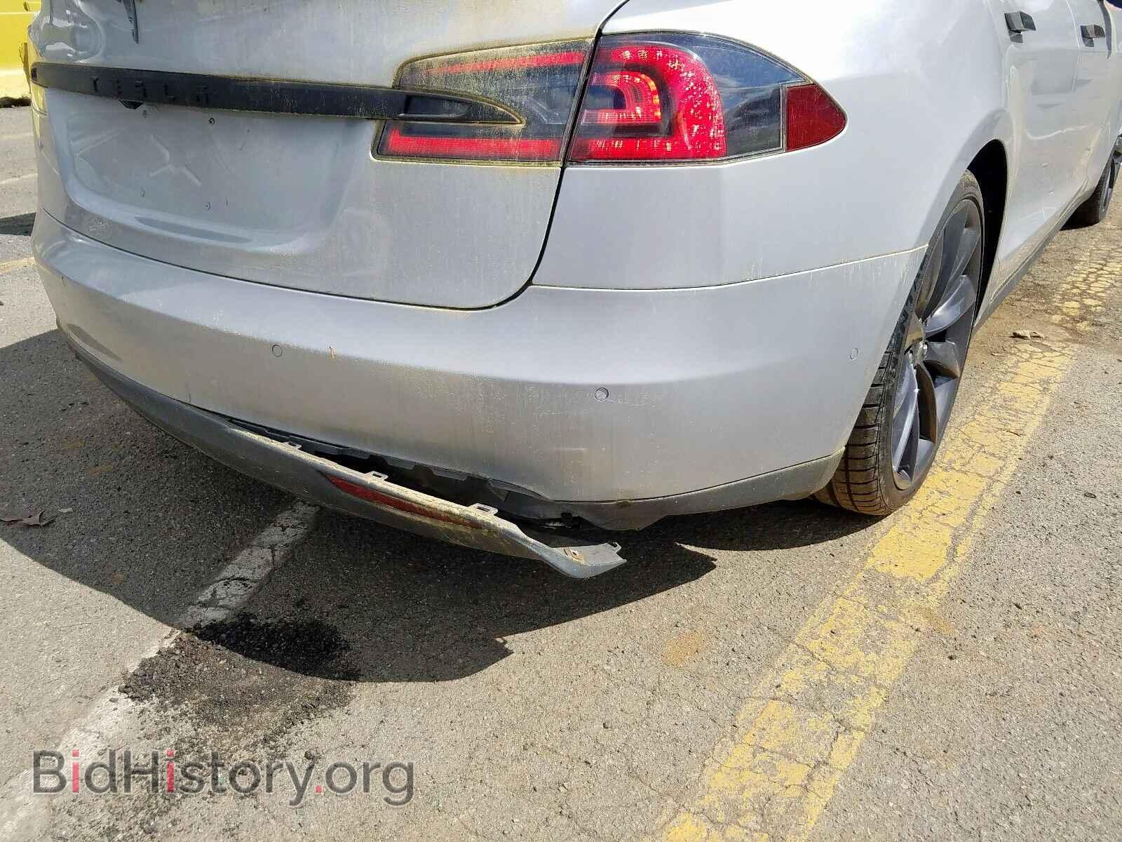 2015 TESLA MODEL S - VIN: 5YJSA1E26FF115704 - Фото 9