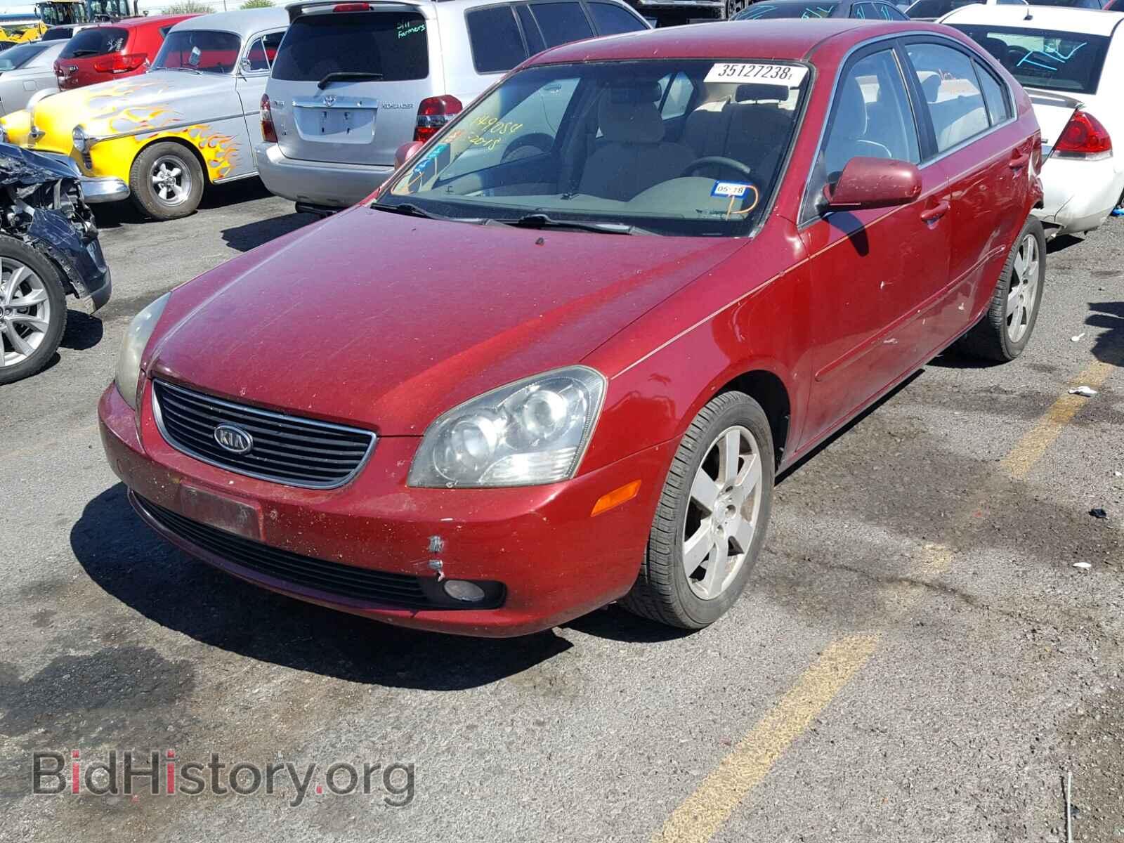 2008 KIA OPTIMA - VIN: KNAGE123785168629 - Фото 2