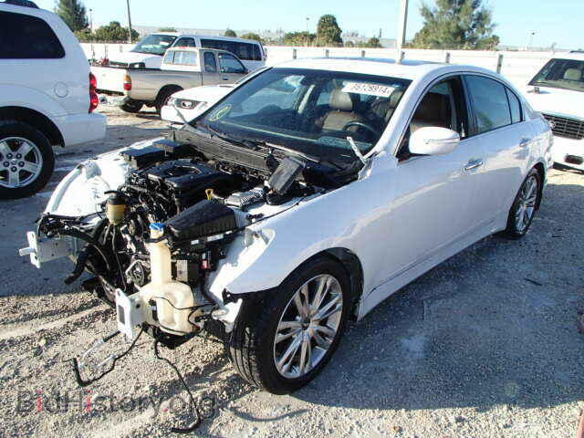 2013 HYUNDAI GENESIS - VIN: KMHGC4DD3DU221208 - Фото 2