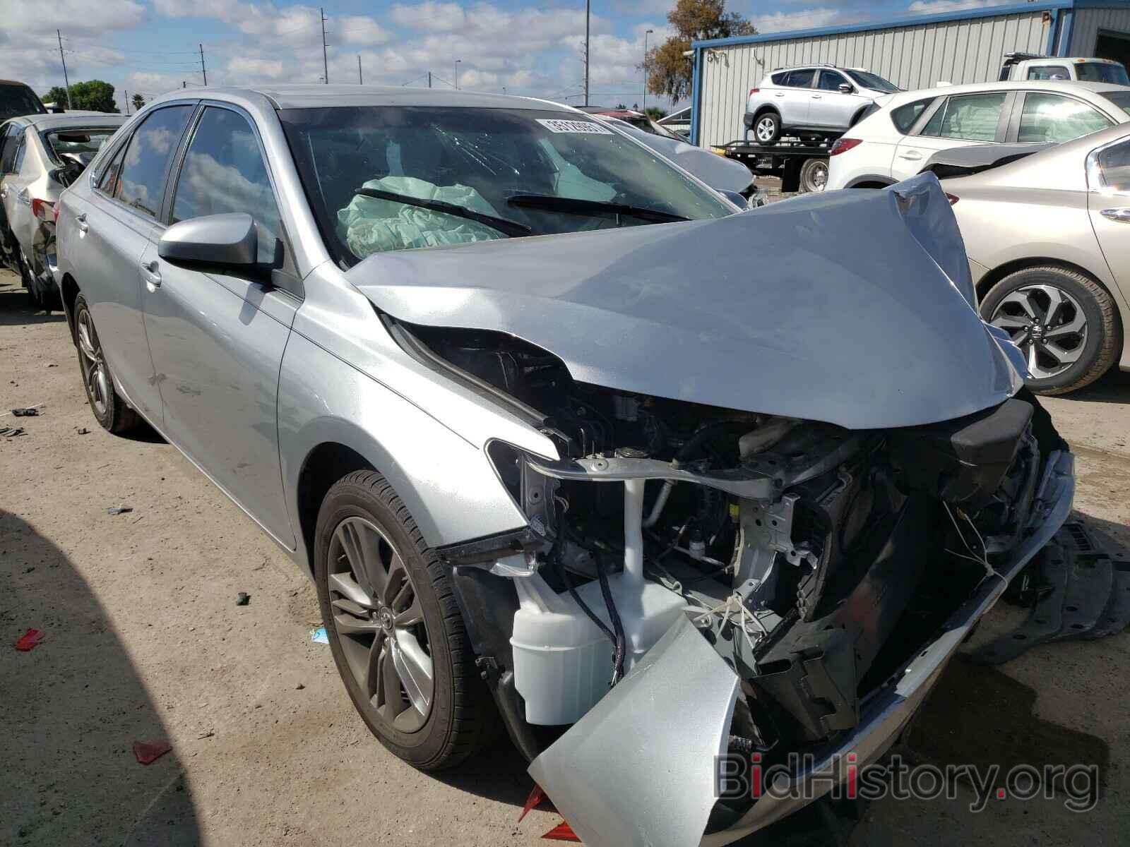 Photo 4T1BF1FK9HU643548 - TOYOTA CAMRY 2017