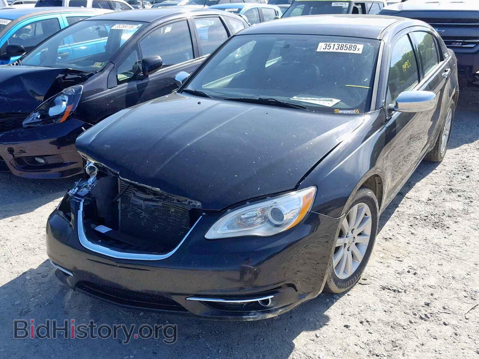 2013 CHRYSLER 200 - VIN: 1C3CCBCG5DN579279 - Фото 2