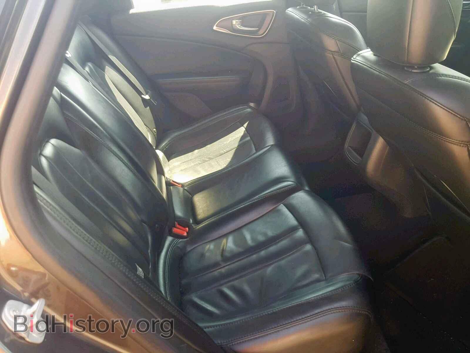 2016 CHRYSLER 200 - VIN: 1C3CCCAB0GN186047 - Photo 6