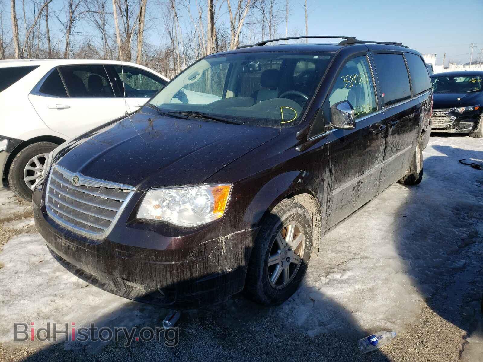2010 CHRYSLER MINIVAN - VIN: 2A4RR8D11AR422519 - Photo 2