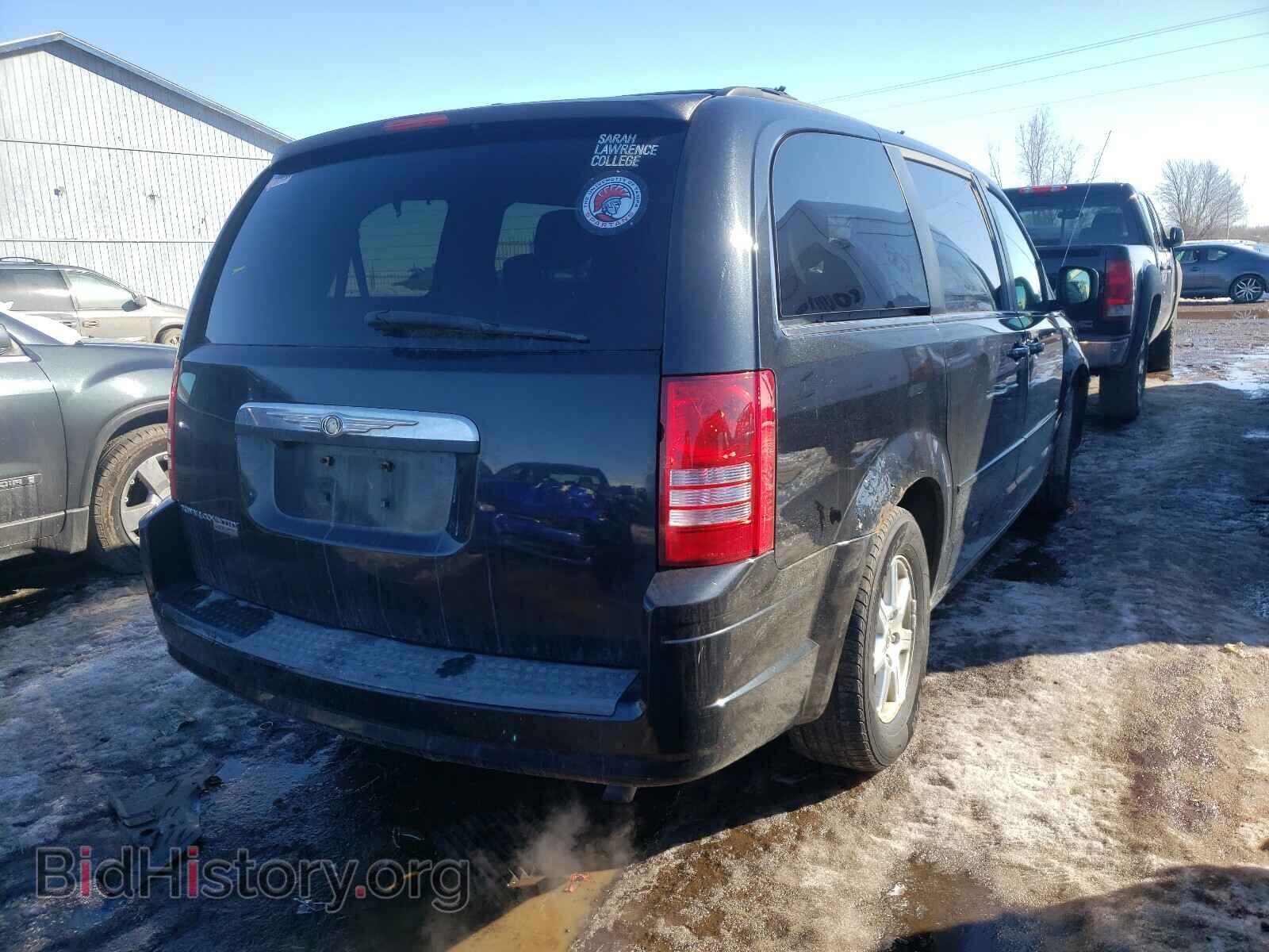 2008 CHRYSLER MINIVAN - VIN: 2A8HR54P88R774875 - Фото 4