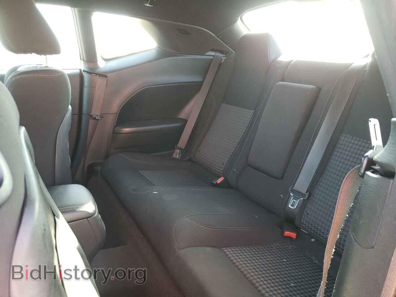 2016 DODGE CHALLENGER - VIN: 2C3CDZAG8GH183711 - Фото 6
