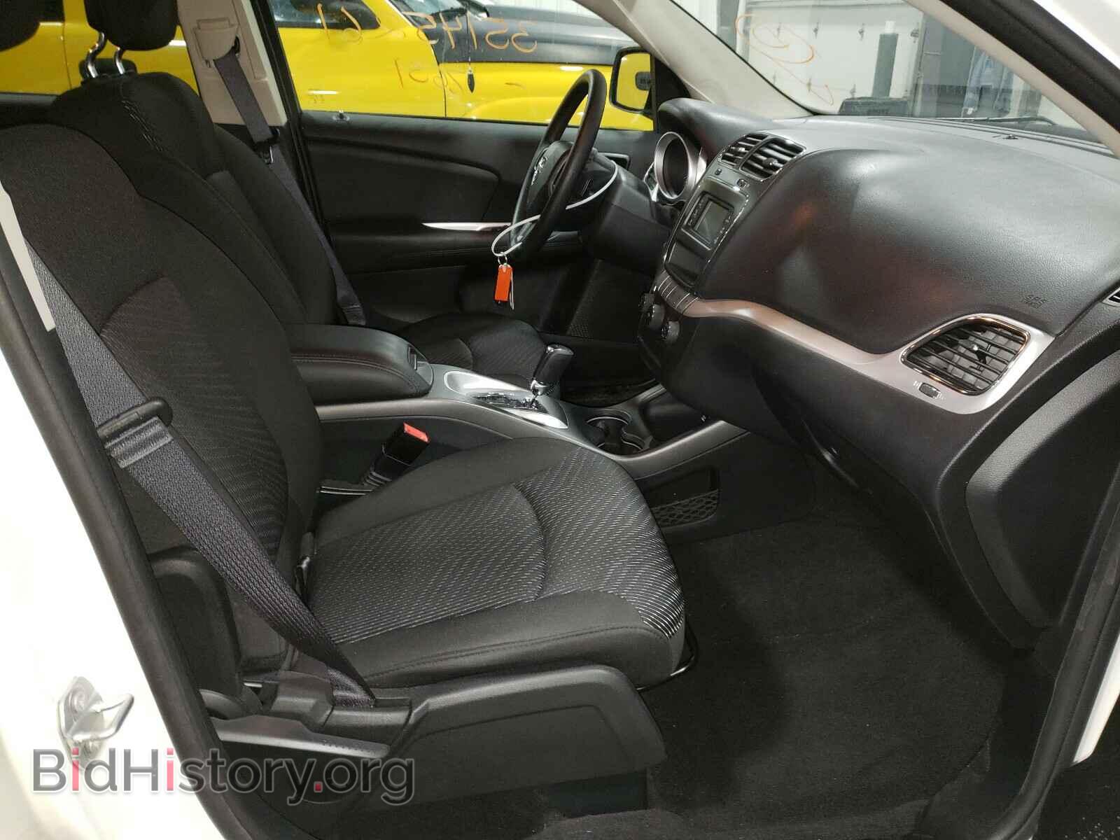 2017 DODGE JOURNEY - VIN: 3C4PDDAG2HT583871 - Фото 5
