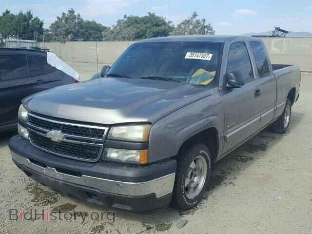 2007 CHEVROLET SILVERADO - VIN: 2GCEC19V571107920 - Фото 2