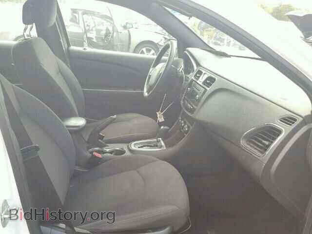 2012 CHRYSLER 200 - VIN: 1C3CCBAB8CN318038 - Фото 5