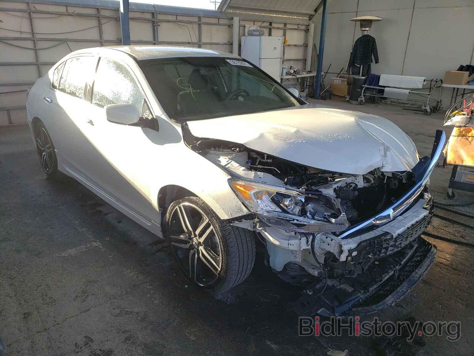 Photo 1HGCR2F59HA140475 - HONDA ACCORD 2017