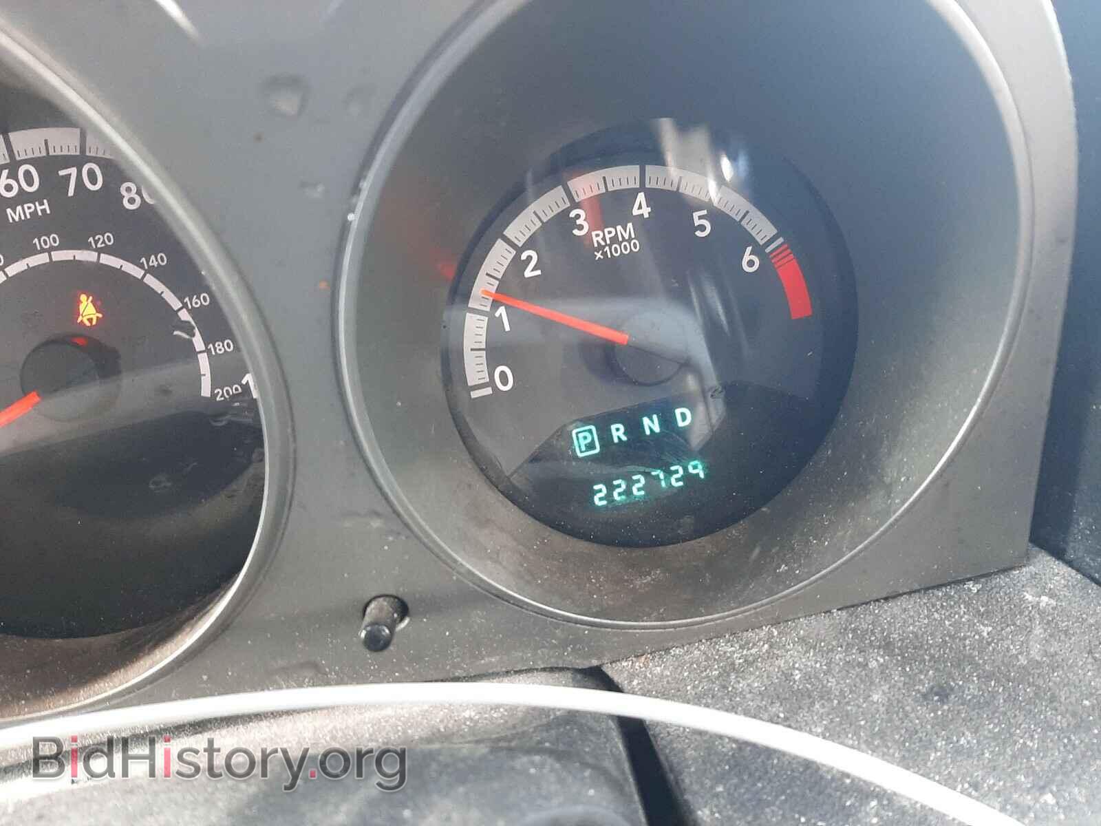 2010 DODGE AVENGER - VIN: 1B3CC4FB7AN142114 - Photo 8