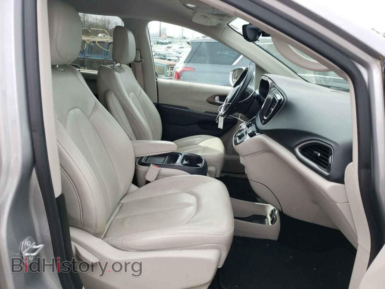 2017 CHRYSLER PACIFICA - VIN: 2C4RC1BGXHR763532 - Photo 5