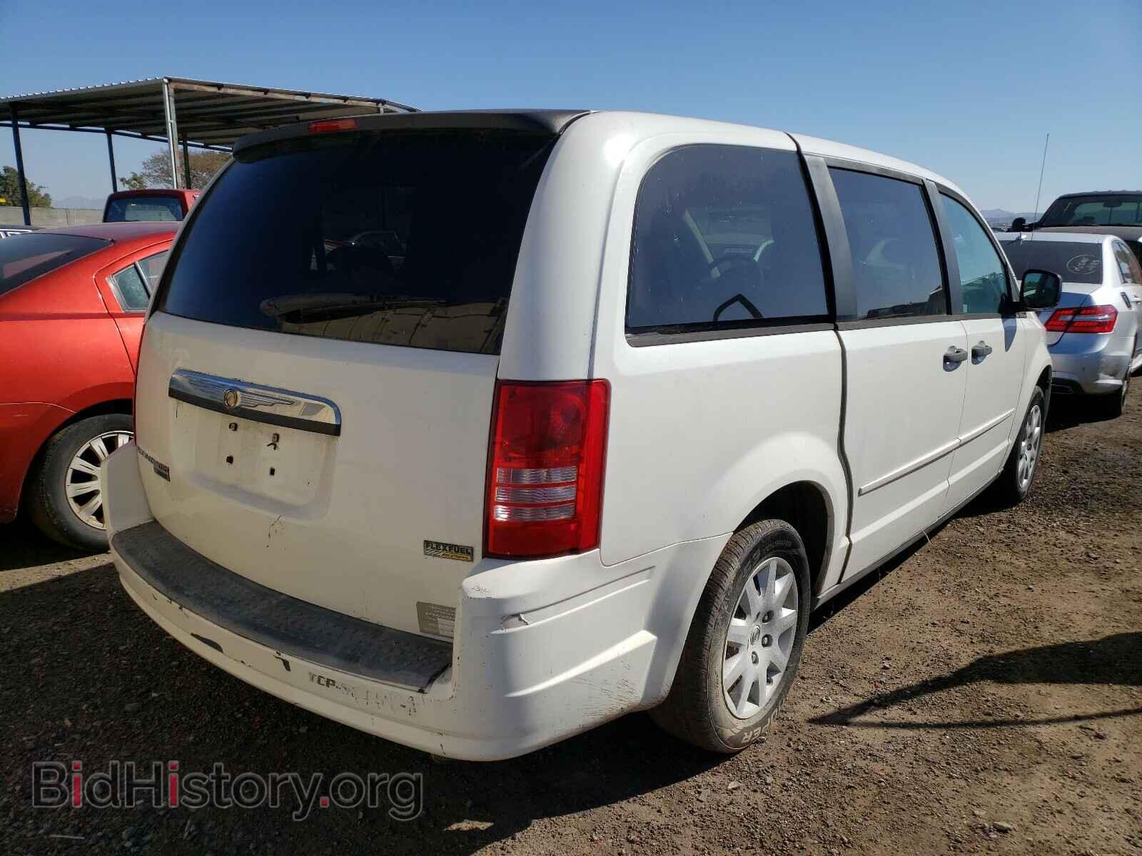 2008 CHRYSLER MINIVAN - VIN: 2A8HR44H38R618388 - Фото 4