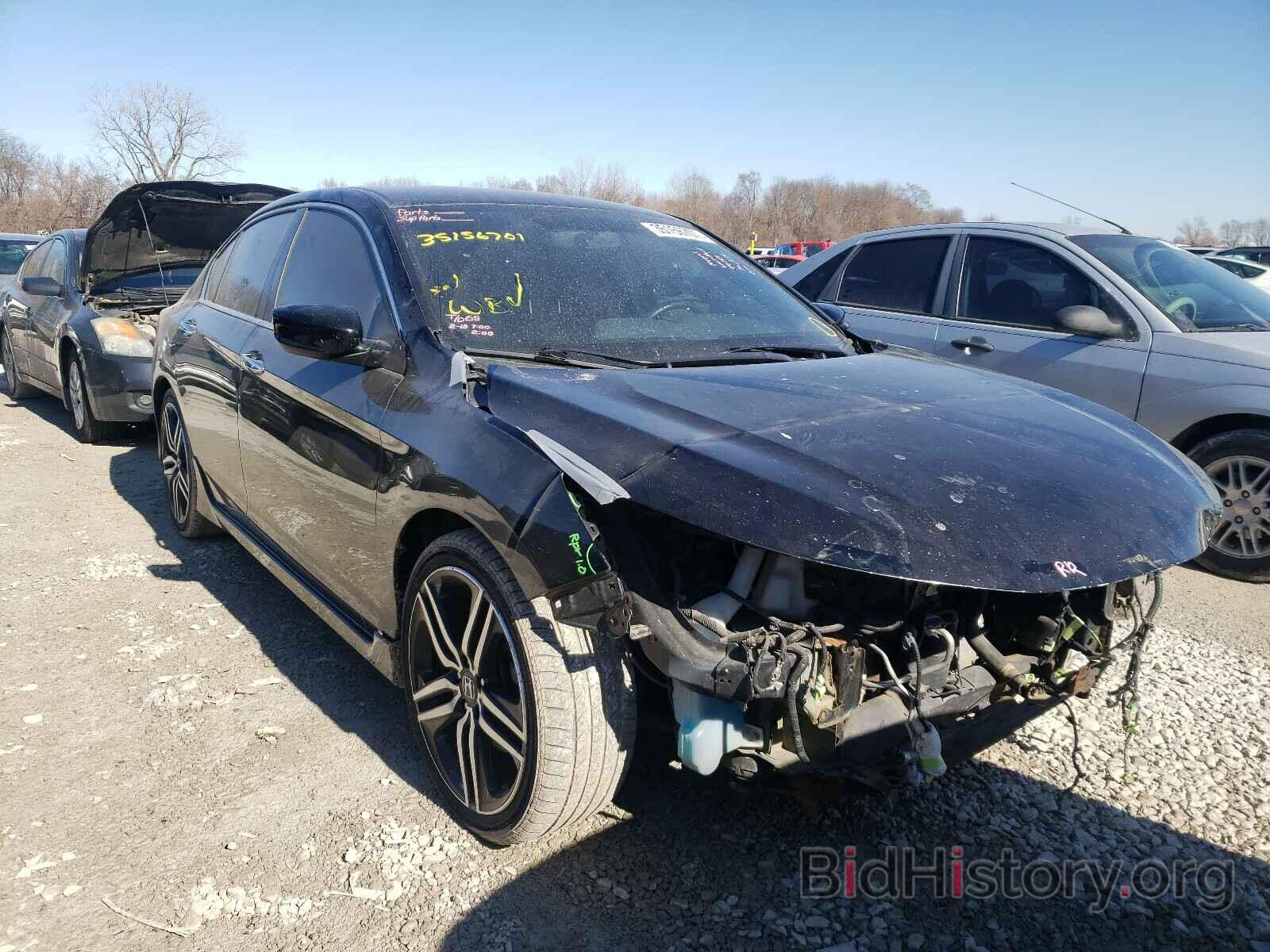 Photo 1HGCR2F56GA070240 - HONDA ACCORD 2016