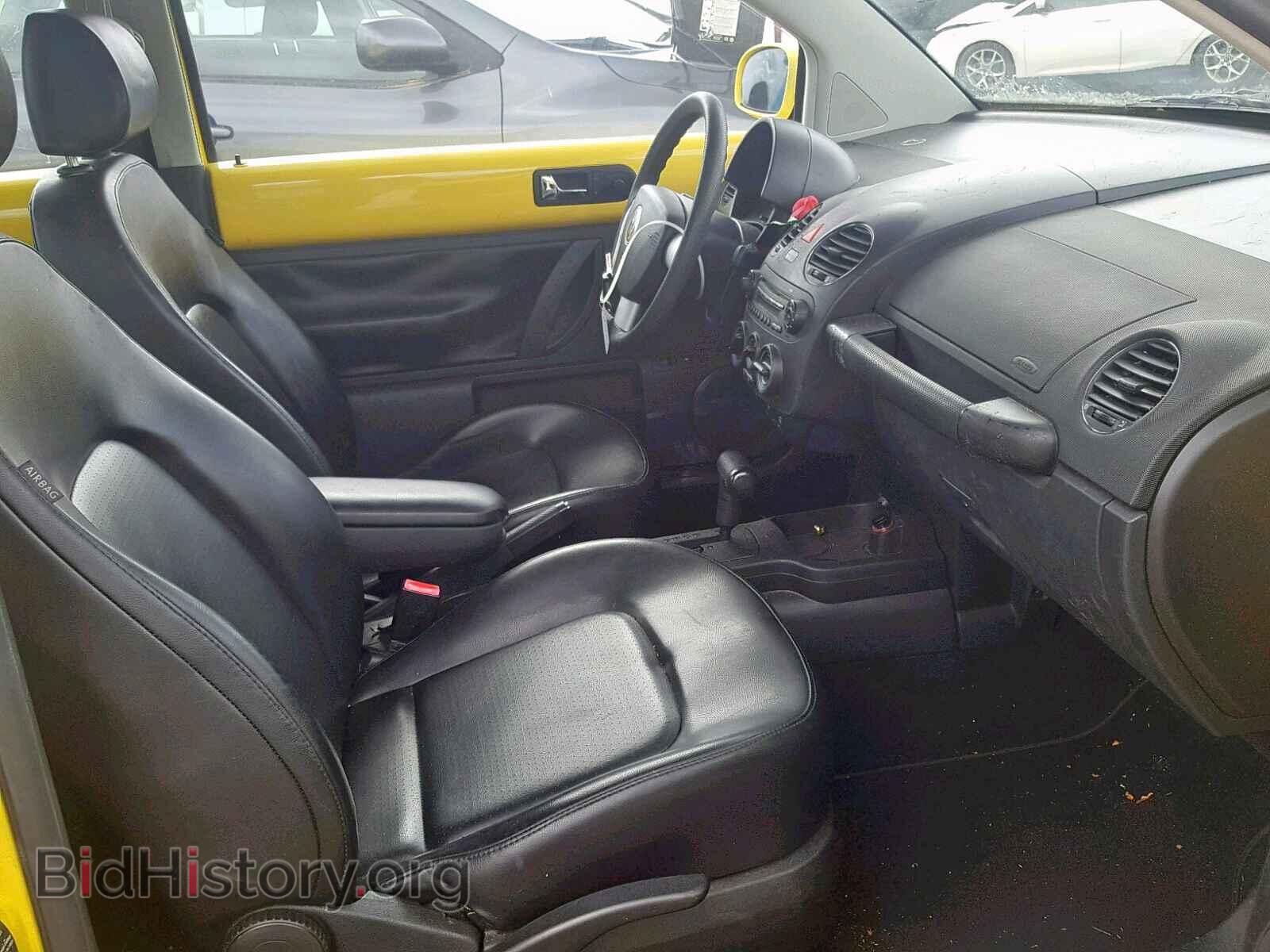 2006 VOLKSWAGEN BEETLE - VIN: 3VWPW31C96M424125 - Фото 5