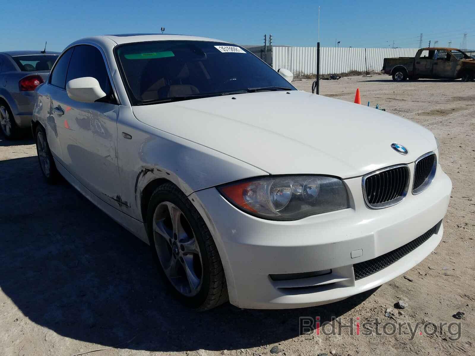 Photo WBAUP7C51BVP21007 - BMW 1 SERIES 2011