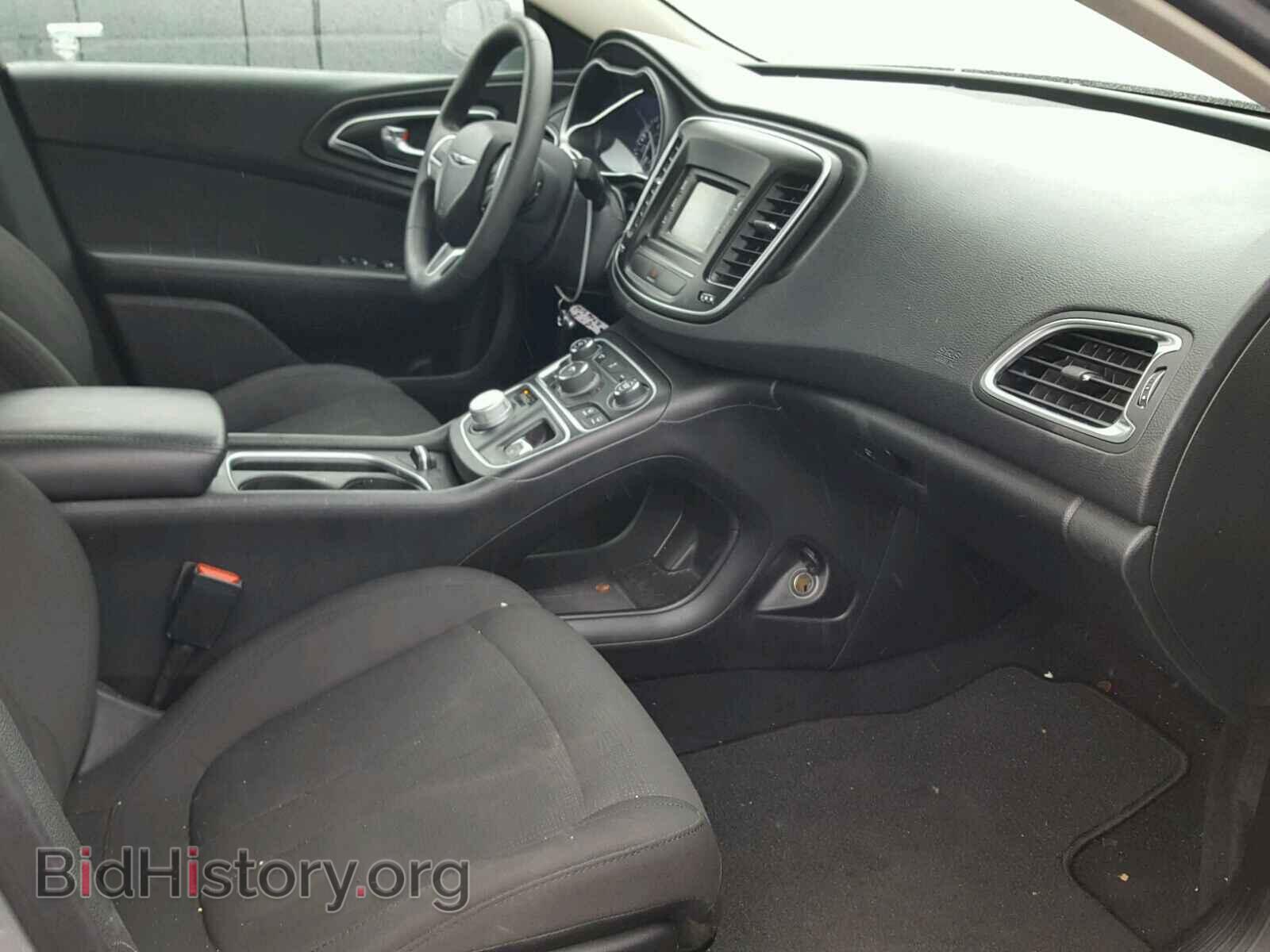 2016 CHRYSLER 200 - VIN: 1C3CCCAB6GN163775 - Фото 5